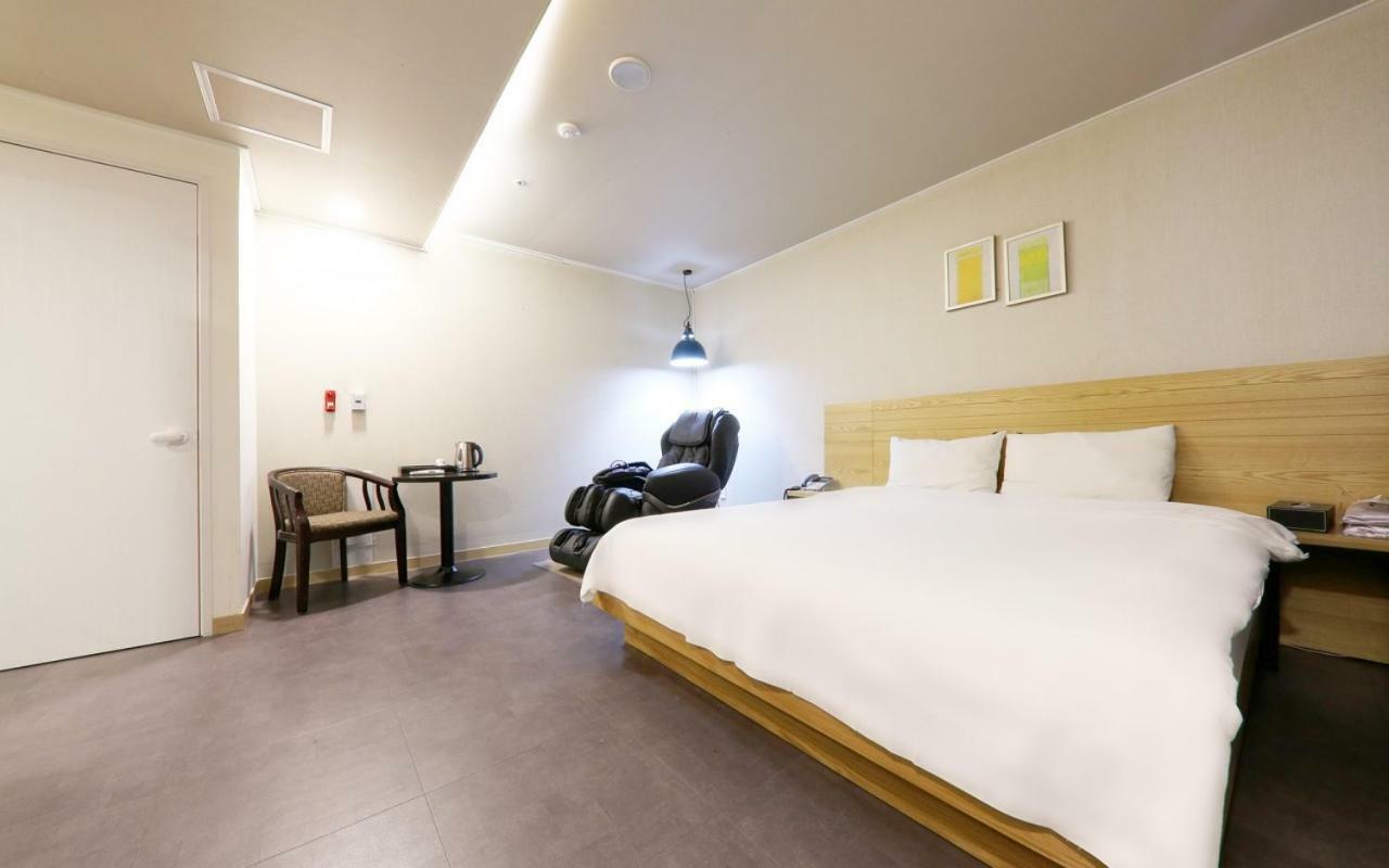 A7 Hotel Suwon Eksteriør billede