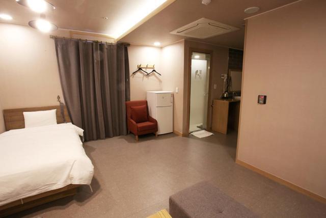 A7 Hotel Suwon Eksteriør billede